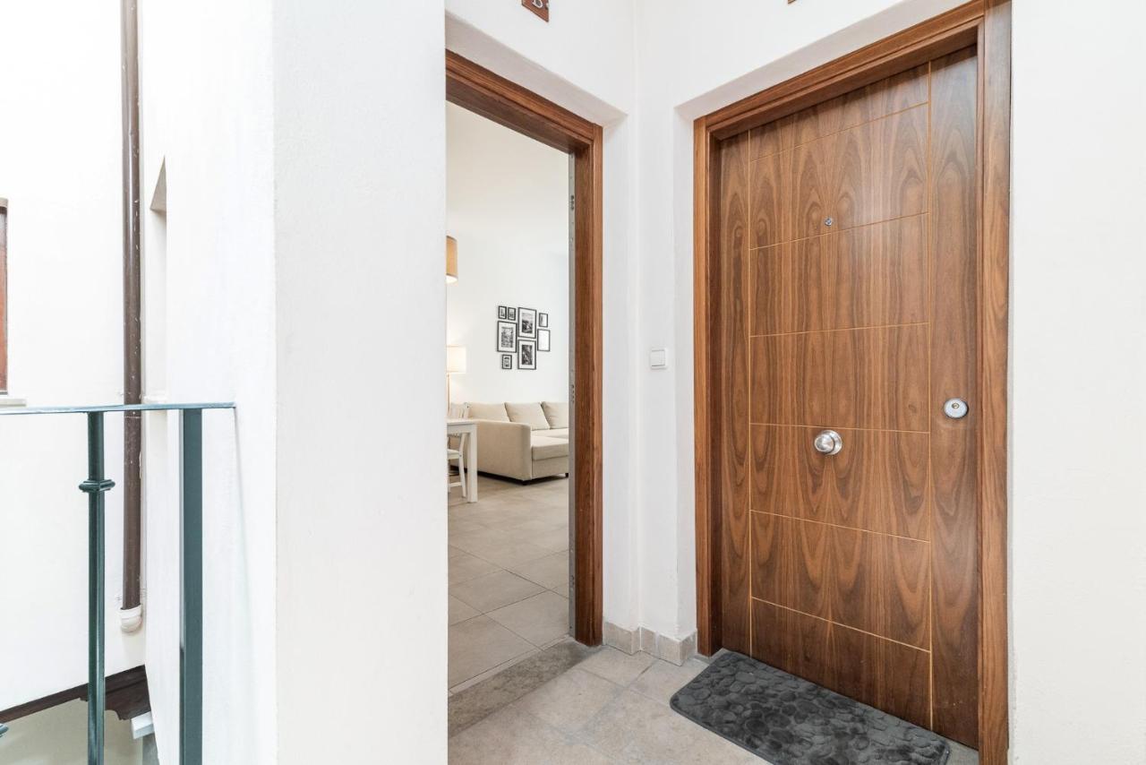 Moderno Apartamento Centro De Granada 2 Εξωτερικό φωτογραφία